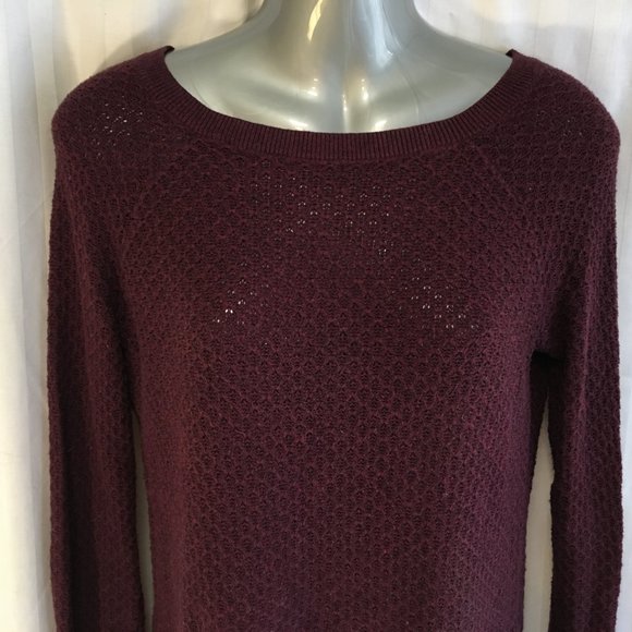 American Eagle Outfitters Womens Size XS Burgandy Red Stretch Sweater Scoop Neck - Picture 3 of 13